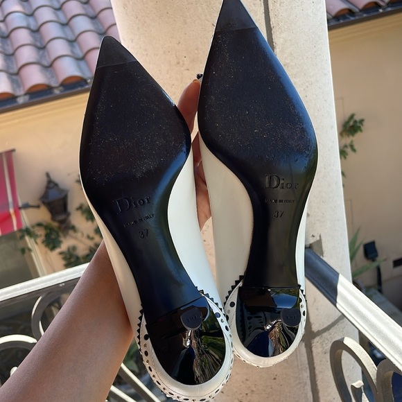 Christian Dior White/Black Leather And Patent Studded pumps - Picture 9 of 15